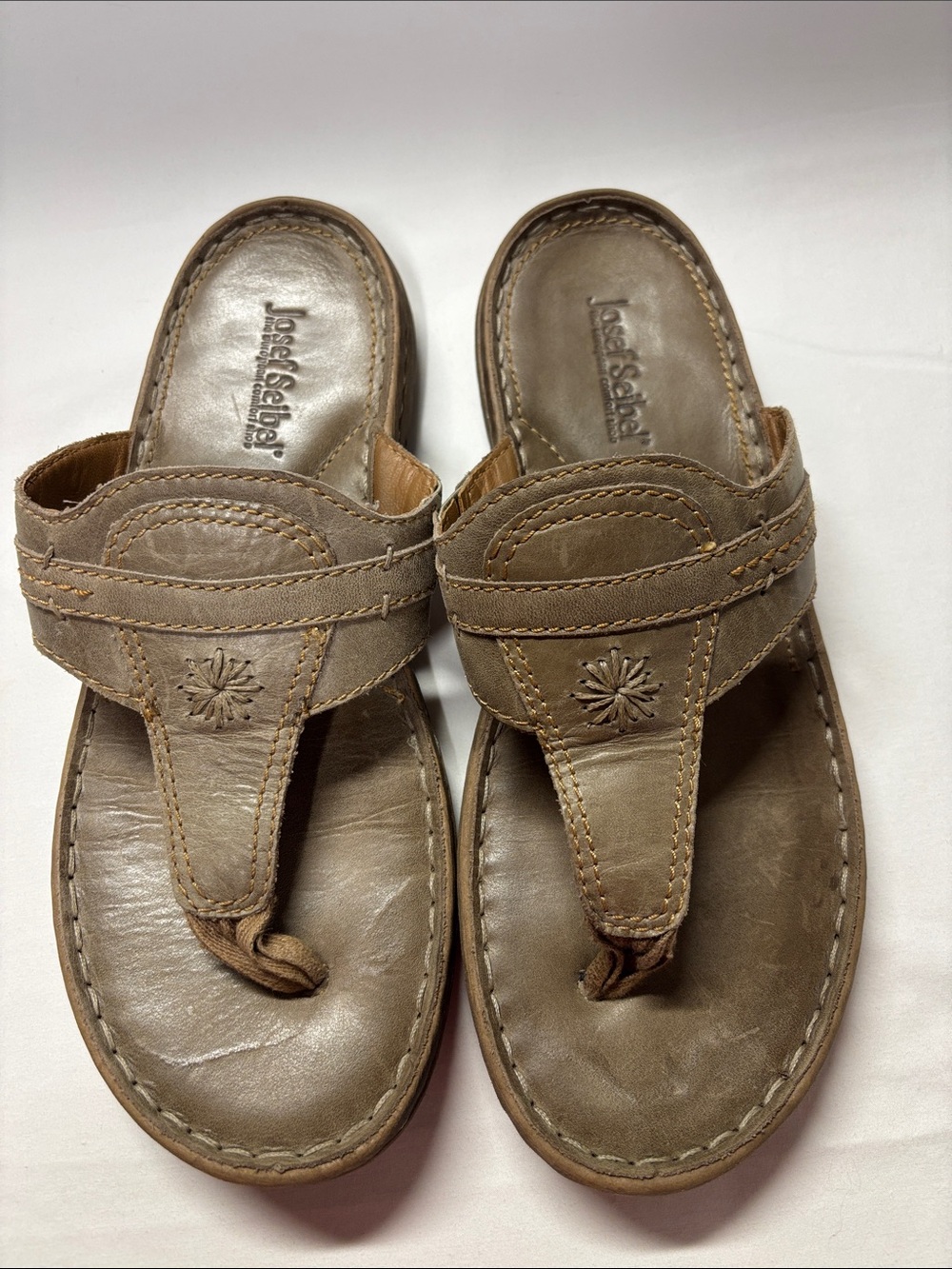 Josef Seibel Taupe/khaki/Brown Leather Toe-Post Sandals